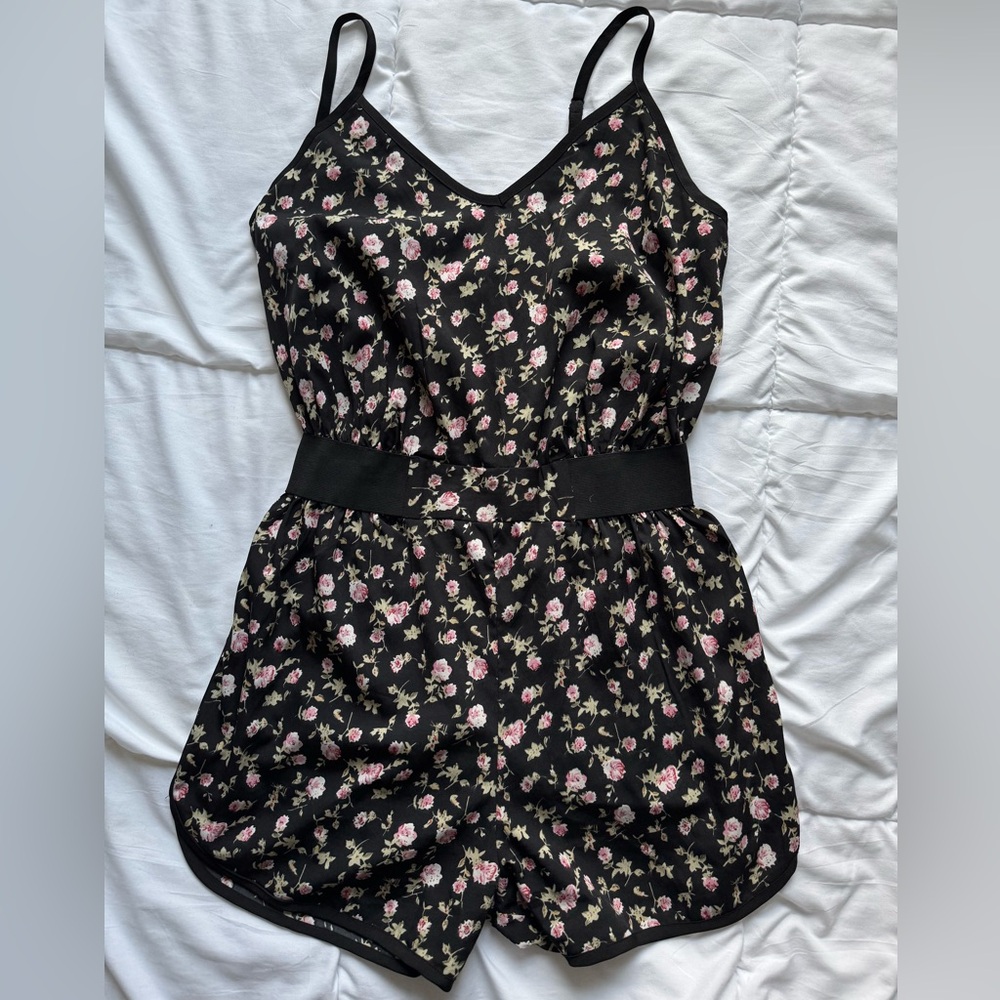 floral romper.